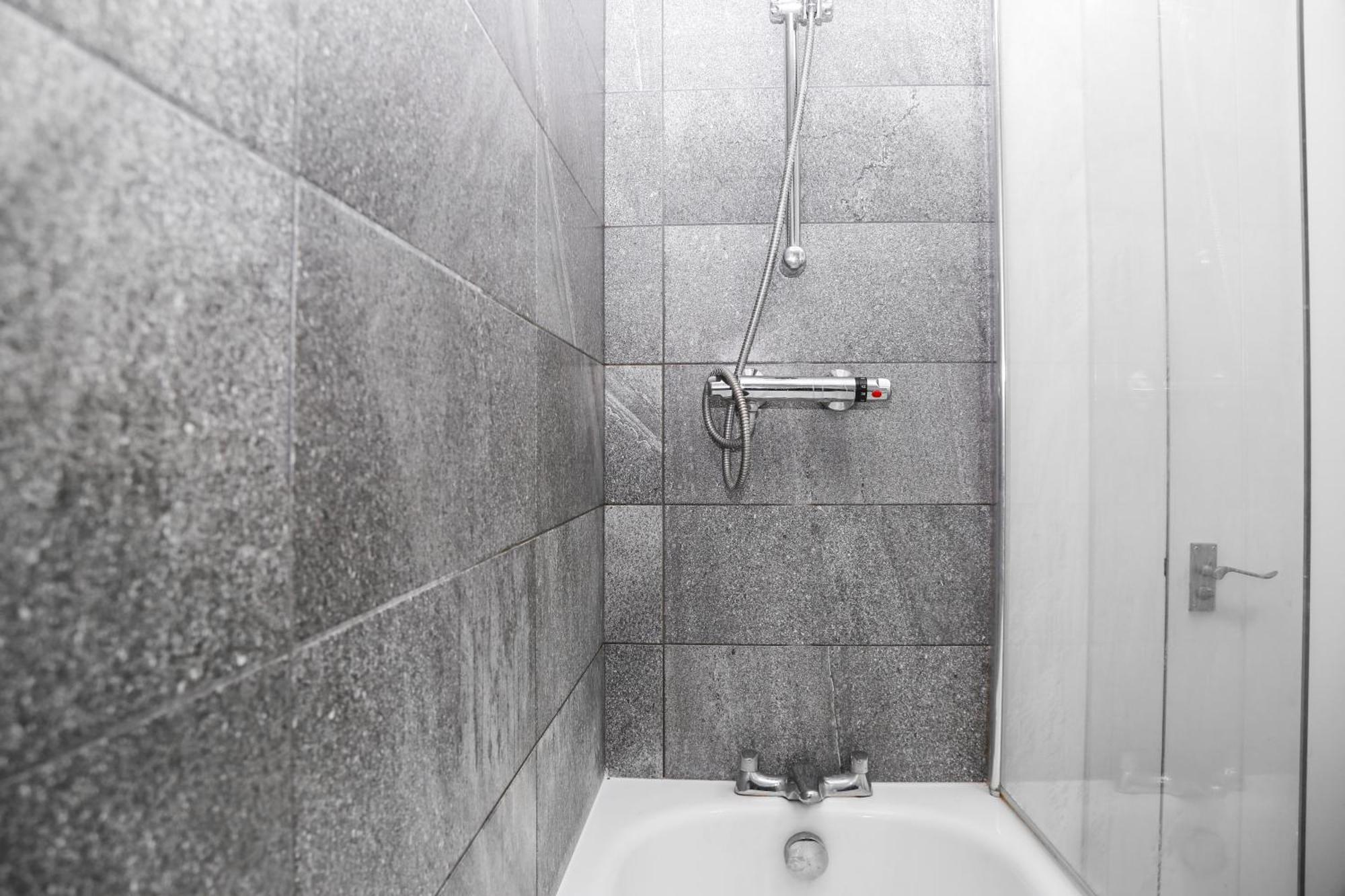 Luxurious & Lavish Salford Quays Free Parking Apartment Manchester Exterior photo
